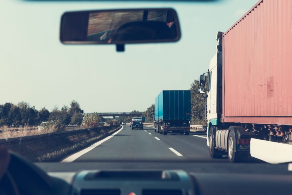 How to Reduce the Risk of Truck Accidents